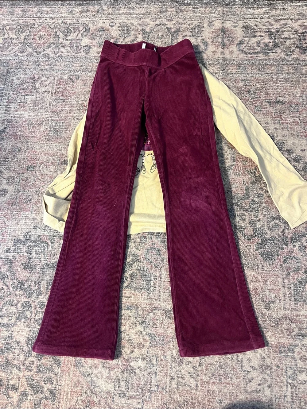 Girls 6/7 matching outfit velvet flare yoga pants with long sleeve shirt school